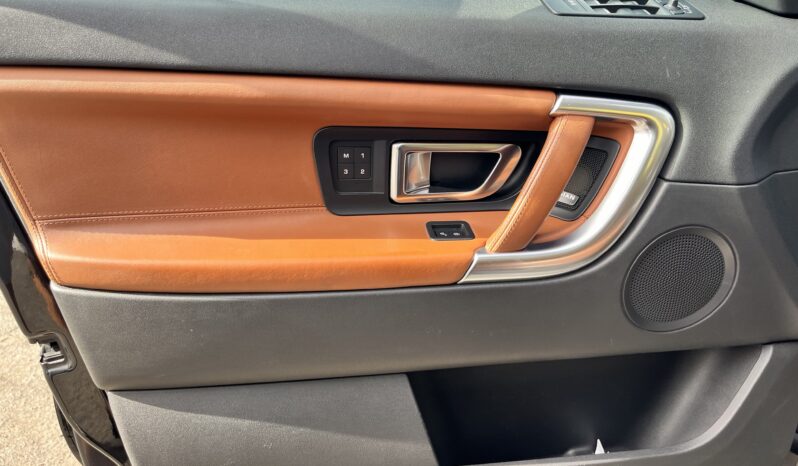 Land Rover Discovery Sport 2017 full