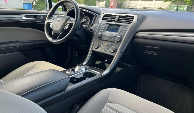 Ford Fusion 2017 full