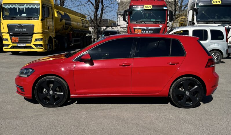 Volkswagen Golf 1.8 TSI   180к.с. full