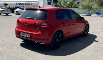 Volkswagen Golf 1.8 TSI   180к.с. full