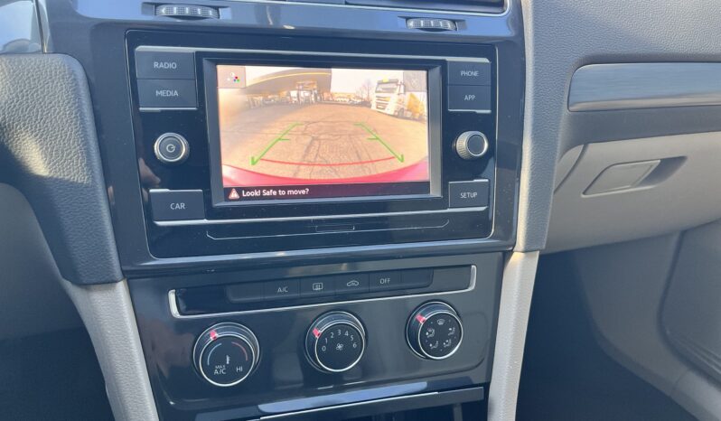 Volkswagen Golf 1.8 TSI   180к.с. full