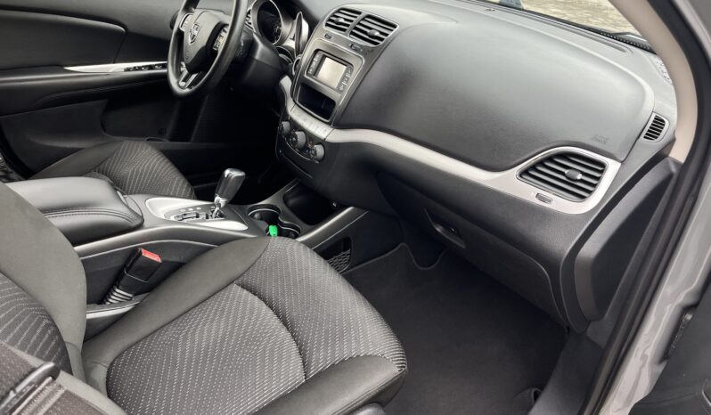 Dodge Journey 2020  2.4 AT   SE full