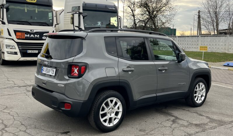 Jeep Renegade 2019 2.4 АТ (184 к.с.)  •  Latitude full