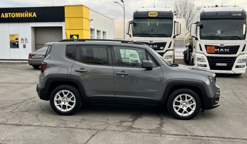 Jeep Renegade 2019 2.4 АТ (184 к.с.)  •  Latitude full
