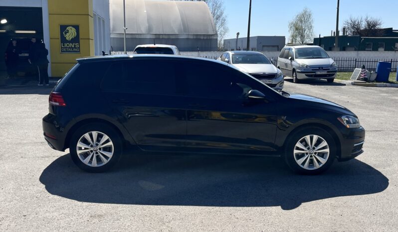 Volkswagen Golf 2018 full