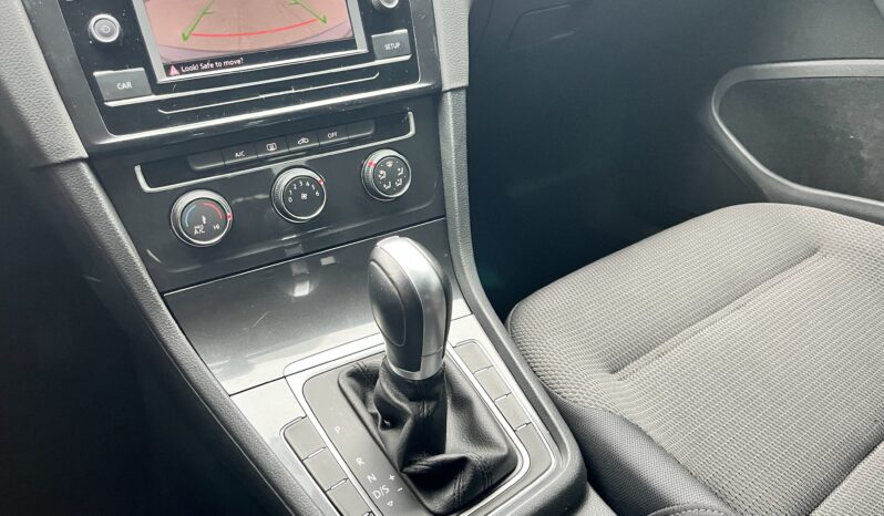 Volkswagen Golf 2018 full