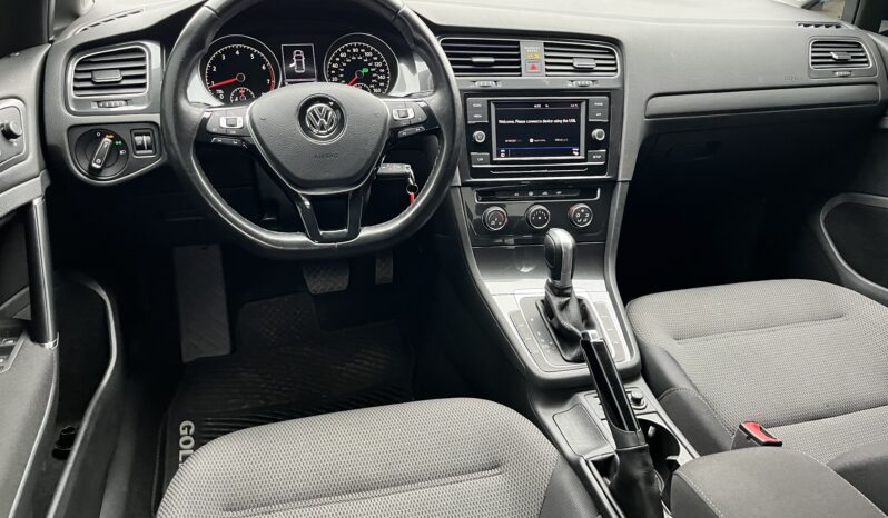 Volkswagen Golf 2018 full