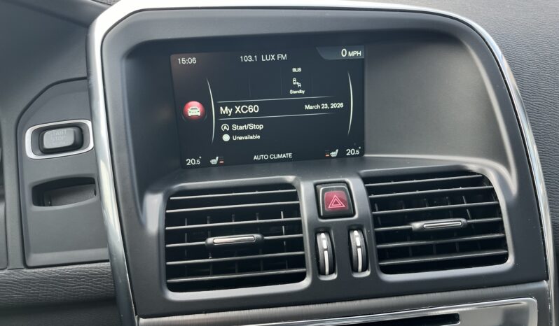 Volvo XC60 2016 2.0T AT (240 к.с.) full