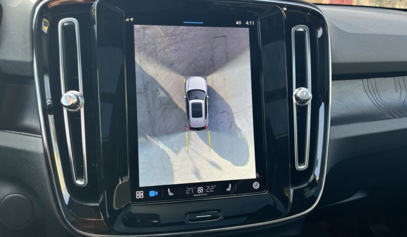 Volvo XC40 2023 I покоління (FL)  •  78 kWh (408 к.с.) AWD  •  Plus Dark full