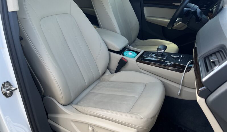 Audi Q5 2020 II покоління  •  2.0 TFSI S-tronic (252 к.с.) Quattro  •  Premium full