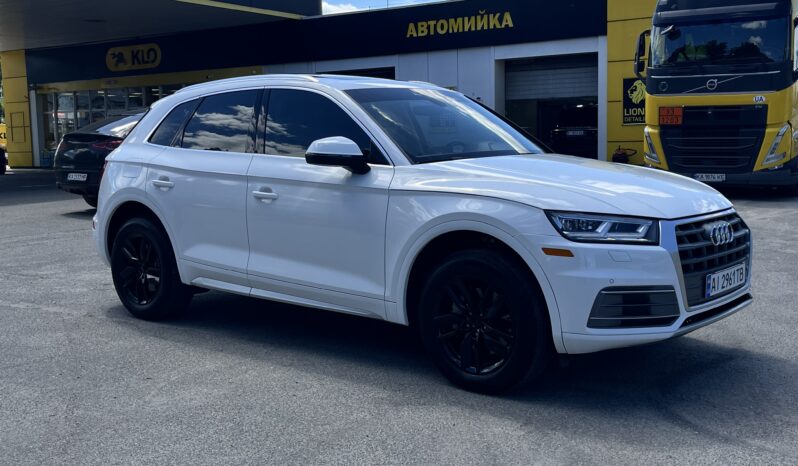 Audi Q5 2020 II покоління  •  2.0 TFSI S-tronic (252 к.с.) Quattro  •  Premium full